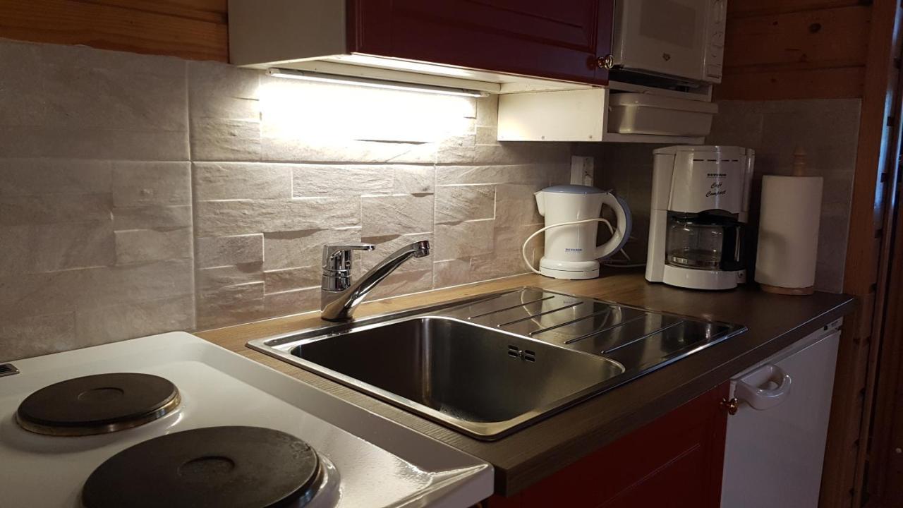 Villa Seita Moekki, Aekaeslompolo Esterno foto