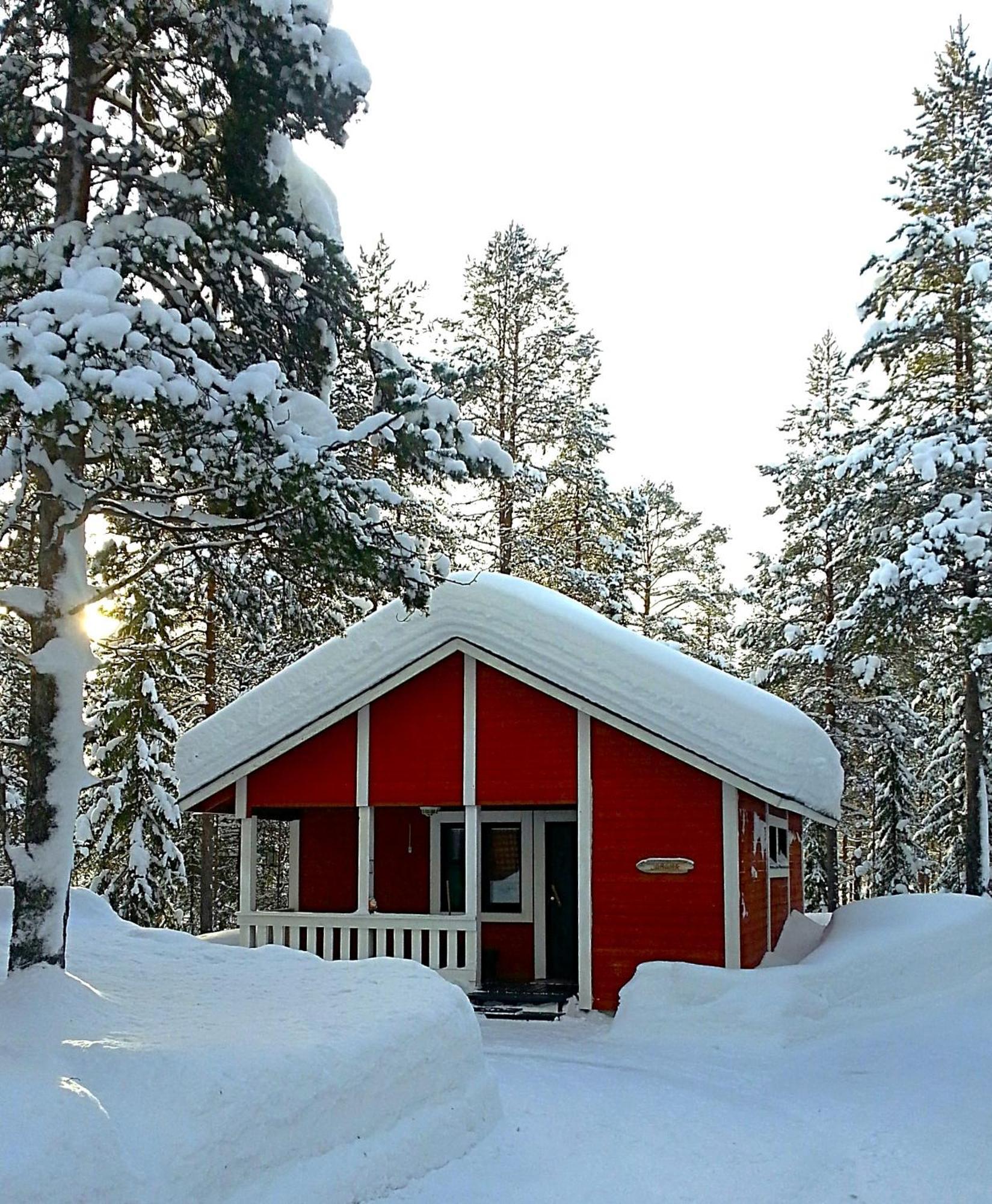 Villa Seita Moekki, Aekaeslompolo Esterno foto