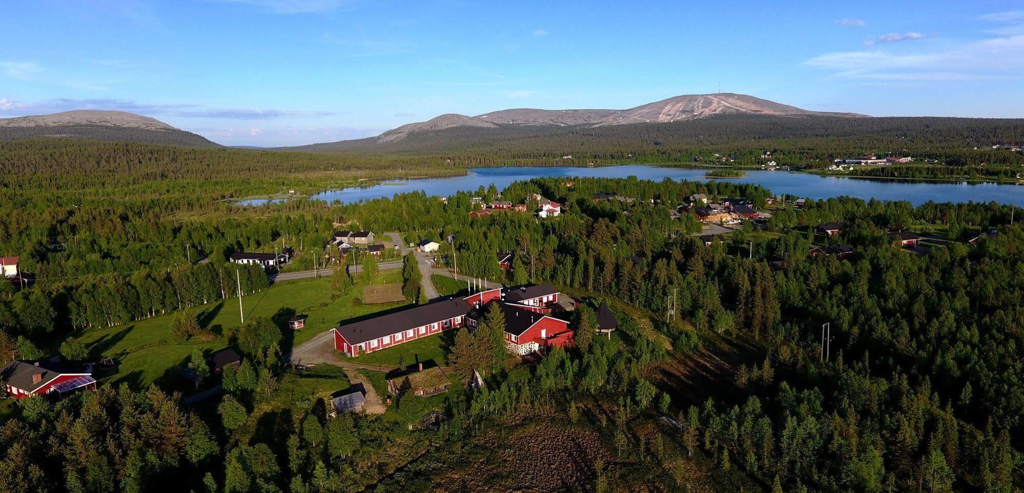 Villa Seita Moekki, Aekaeslompolo Esterno foto